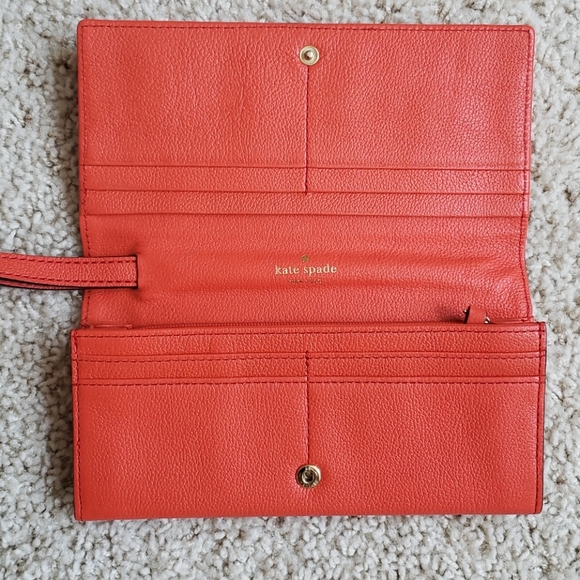Red Kate Spade Wallet - Picture 4 of 6